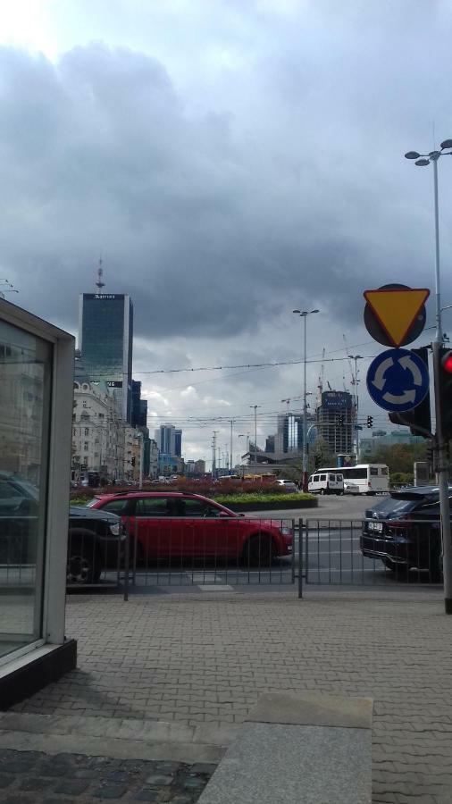 Metro Centrum Bed Warschau Buitenkant foto